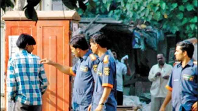 क्लीनअप मार्शलचे कंत्राट रद्द; पावणे पाच लाखांच्या पुस्तकांचा हिशोब लागेना