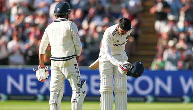 ENG vs IND: शुभमन गिलने द्विशतक ठोकत रचला इतिहास, कोहलीचा रेकॉर्ड मोडला