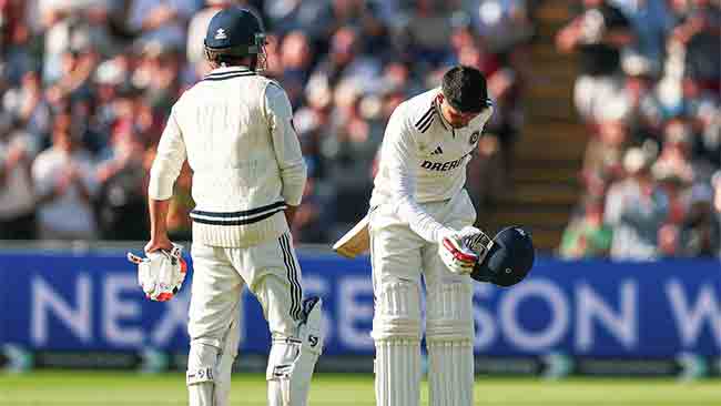 IND vs ENG: शुभमनची जबरदस्त फटकेबाजी, मोहम्मद-आकाशदीपची कमाल