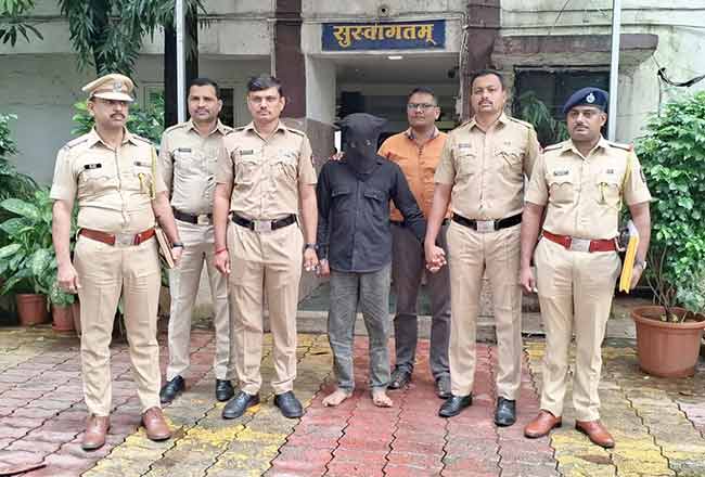 दोन कोटींच्या अमली पदार्थांच्या म्होरक्याला हैदराबाद विमानतळावर अटक