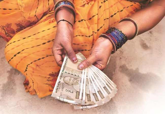 बापरे! लाडक्या बहि‍णींच्या पैशांवर लाडक्या भावांचा डल्ला, आता काय करणार सरकार?