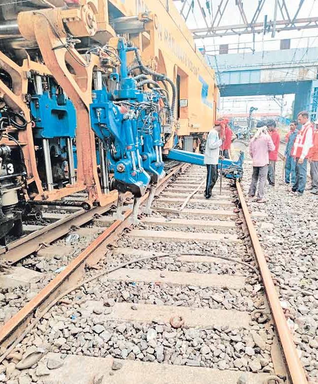मध्य, हार्बर मार्गावर उद्या मेगाब्लॉक