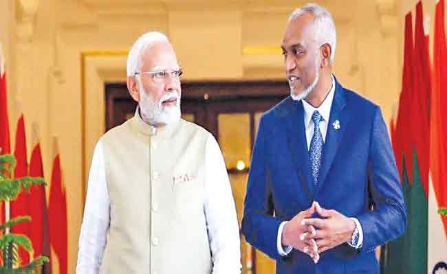 पंतप्रधान मोदींची कुशल मुत्सद्देगिरी