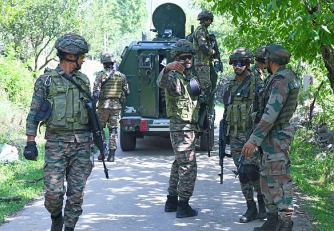 Operation Mahadev वर पाकिस्तानची बालिश प्रतिक्रिया, मारल्या गेलेल्या दहशतवाद्यांना म्हंटले ‘निर्दोष पाकिस्तानी’