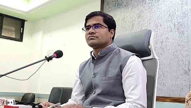 श्रीकृष्णनाथ पांचाळ ठाण्याचे जिल्हाधिकारी