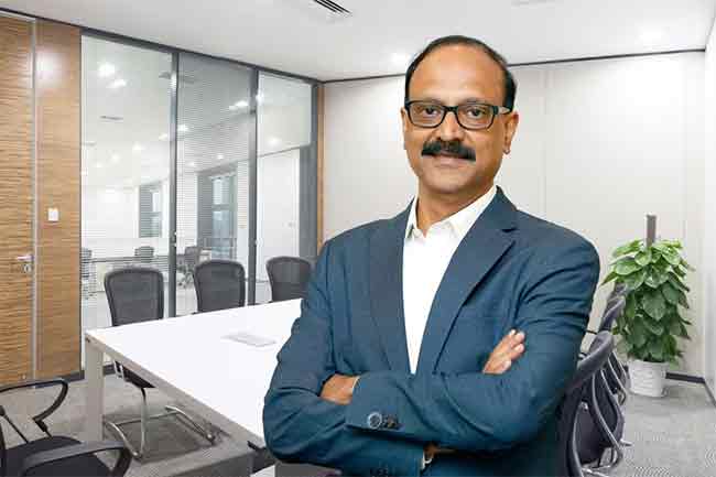 ‘प्रहार’ शनिवार विशेष लेख: ‘Fuelling Logistics’: भारताच्या पुरवठा साखळीत सीव्ही फायनान्सिंगची महत्त्वाची भूमिका