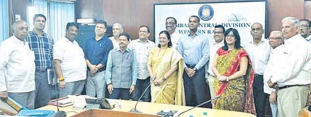 पश्चिम रेल्वेकडून सुविधा वाढविण्याच्या सूचना