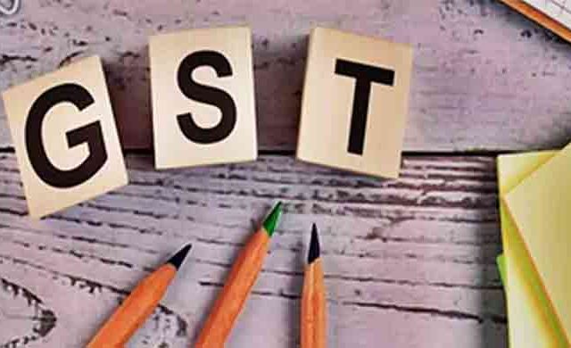 अखेर ठरलं ! 'या' वेळी नवे जीएसटी दर लागू होणार? मध्यमवर्गीयांसाठी कुठल्या गोष्टी स्वस्त व महाग होणार जाणून घ्या...