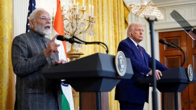 ट्रम्प यांच्या टॅरिफविरोधात भारत ‘अ‍ॅक्शन’मोडवर! शस्त्र खरेदी थांबवली; संरक्षणमंत्र्यांचा वॉशिंग्टन दौरा रद्द
