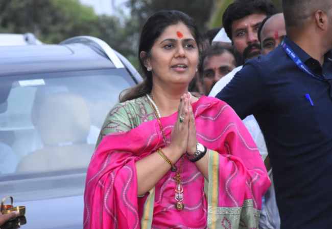Pankaja Munde: वैद्यनाथ बँक निवडणुकीत मंत्री पंकजा मुंडे यांच्या पॅनलचे सर्व उमेदवार विजयी, शरद पवार यांच्या राष्ट्रवादी काँग्रेसचा दारूण पराभव