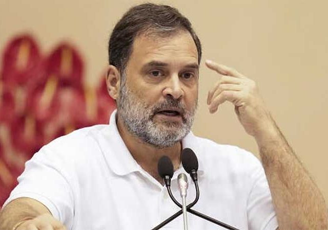 राहुल गांधींच्या वकिलांचा यु-टर्न: “जीवाला धोका” म्हणणारा अर्ज परत घेणार