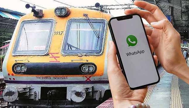 मुंबई लोकल तिकिटांसाठी आता व्हॉट्सॲप!