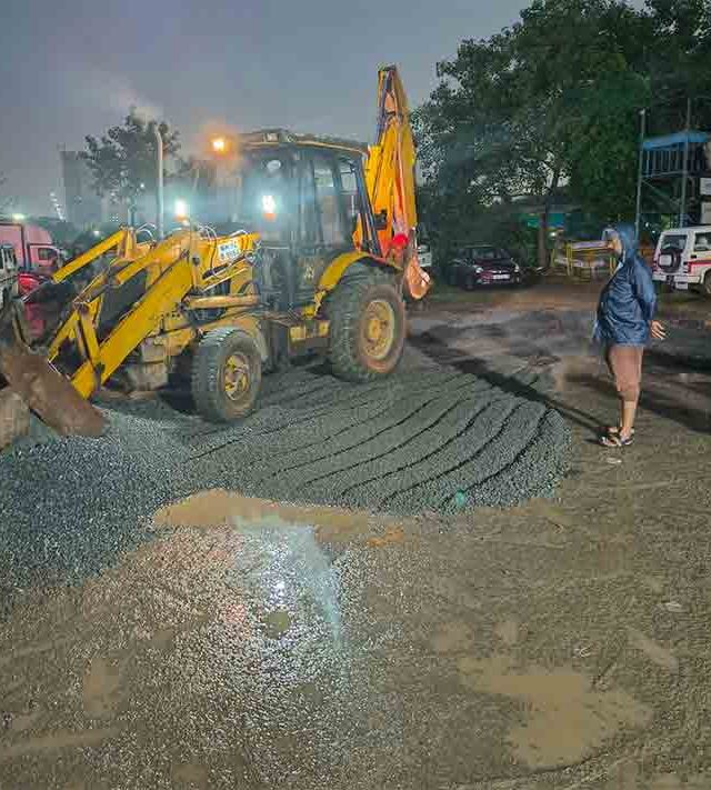 बीएमसीकडून आझाद मैदान परिसरात मोर्चेकऱ्यांसाठी निरनिराळ्या नागरी सेवा-सुविधा