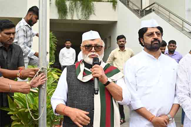 मुंबई, पुण्यानंतर नाशिक हे महाराष्ट्रातील तिसरं डेस्टिनेशन – छगन भुजबळ नाशिक प्रॉपर्टी एक्स्पो २०२५ चे उद्घाटन