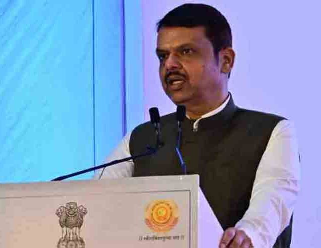 महाराष्ट्रातील १ कोटी बहीणींना लखपती दीदी करणार