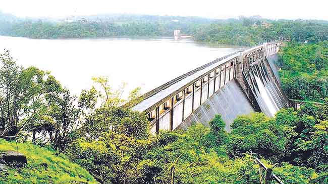 Water Management : तलावांमध्ये १७ टक्केच पाणीसाठा शिल्लक