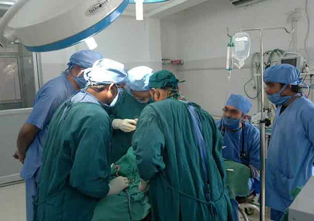 अमरावतीत आईने मुलीला तर आत्याने भाच्याला दिले जीवनदान