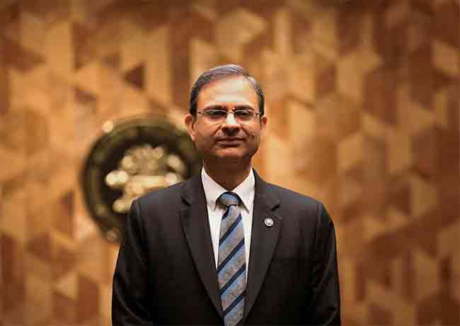 आरबीआयकडून पुन्हा आश्चर्याचा धक्का रेपो दर ५.५०% कायम राहणार ! गव्हर्नर संजय मल्होत्रा यांच्या भाषणातील महत्वाचे मुद्दे एका क्लिकवर !