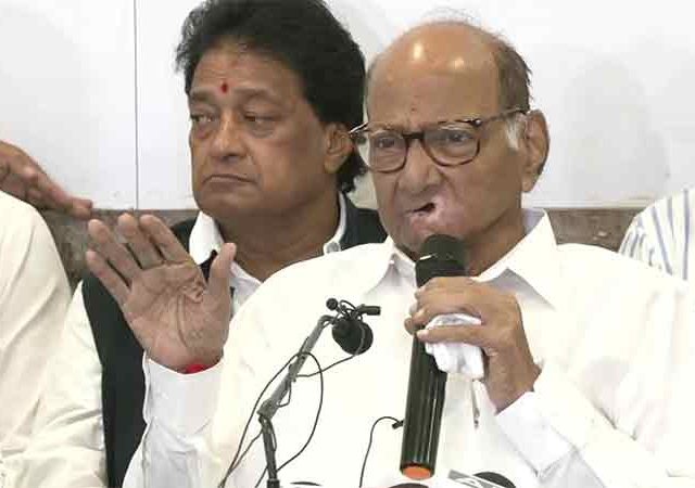 विधानसभेच्या निवडणुकीआधी घडली धक्कादायक घटना, शरद पवारांनी केला मोठा दावा