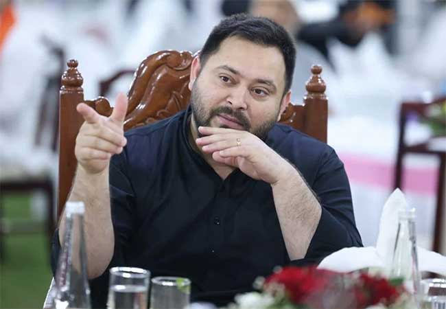 मतदार यादीतून माझे नाव गायब होऊ शकते तर…, तेजस्वी यादवच्या या आरोपावर निवडणूक आयोगाचे आले स्पष्टीकरण