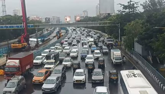 नारळी पौर्णिमेनिमित्ताने वाहतुकीत बदल