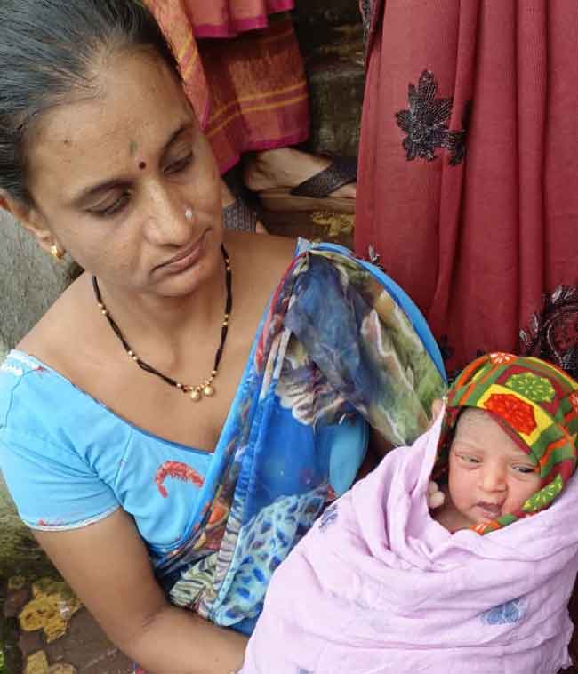 कल्याणमध्ये कचराकुंडीजवळ नवजात अर्भक