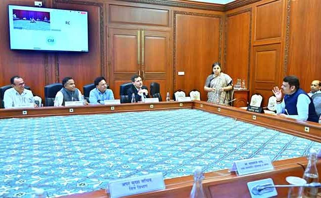शेतक-यांच्या मागणीमुळे आता 'या' योजनेच्या निकषात करणार बदल