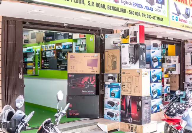 Electronic Market: इलेक्ट्रॉनिक वस्तूंचे बुकिंग वाढले! जीएसटी कपातीमुळे ग्राहक उत्साहित, दसऱ्यात ऑफर्सचा भरणा