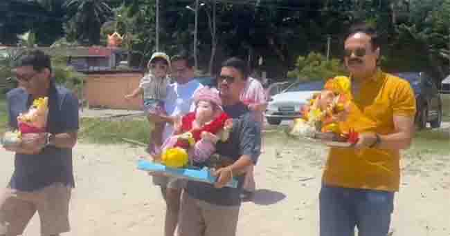 Ganeshotsav is in full swing abroad too