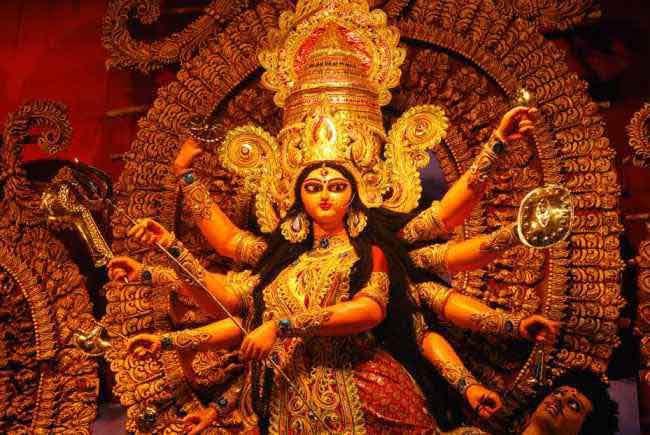 श्रद्धा आणि शक्तीचा उत्सव