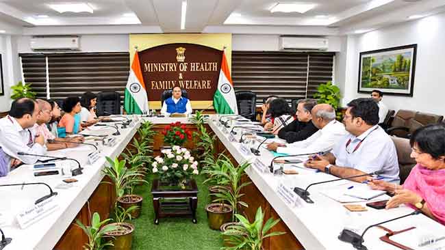 सावधान! आरोग्य मंत्रालयाचे सर्व राज्यांना अलर्ट जारी; मोठं संकट येणार की साथरोग?