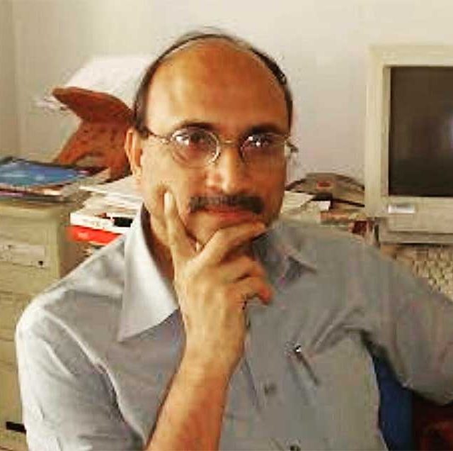 हिंदी कवी कुमार अंबुज यांना यंदाचा कुसुमाग्रज राष्ट्रीय साहित्य पुरस्कार