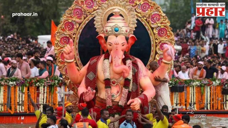 लालबागच्या राजाच्या मिरवणुकीत चोरांचा धुमाकूळ! १०० मोबाईल आणि सोन्याच्या चैन गायब