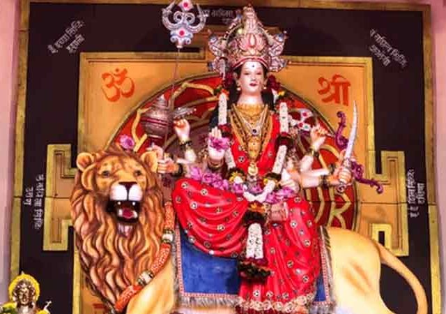आजपासून आदिमायेचा जागर, बाजारांमध्ये खरेदीसाठी गर्दी