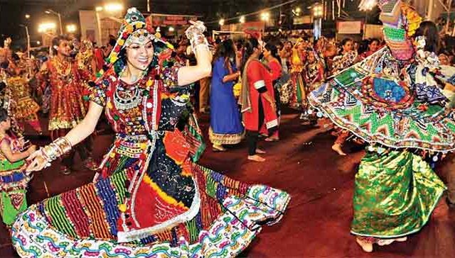नवरात्रोत्सवात तीन दिवस सकाळी ६ ते रात्री १२ पर्यंत ध्वनिक्षेपक व ध्वनिवर्धक वापरास परवानगी