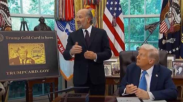 अमेरिकेचा एच-1-बी व्हिसा महागला; भारतीयांना बसणार फटका तर अमेरिकन कंपन्यांसमोर नवी आव्हाने