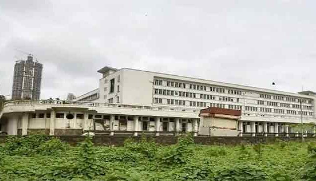 वरळी दुग्धशाळेच्या जागेवर मोठी व्यावसायिक संकुले उभारली जाणार