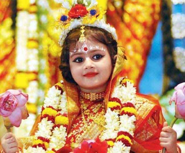 कन्यापूजनाला मुलींना द्या या खास भेटवस्तू !