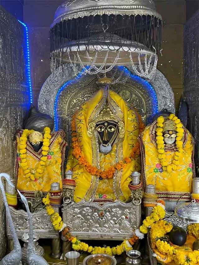 भारतातील बगलामुखी देवीची ही मंदिरे तुम्ही पाहिली का...या नवरात्रीमध्ये नक्की जा दर्शनाला जा.कोर्टाची कामे मार्गी लागतील.