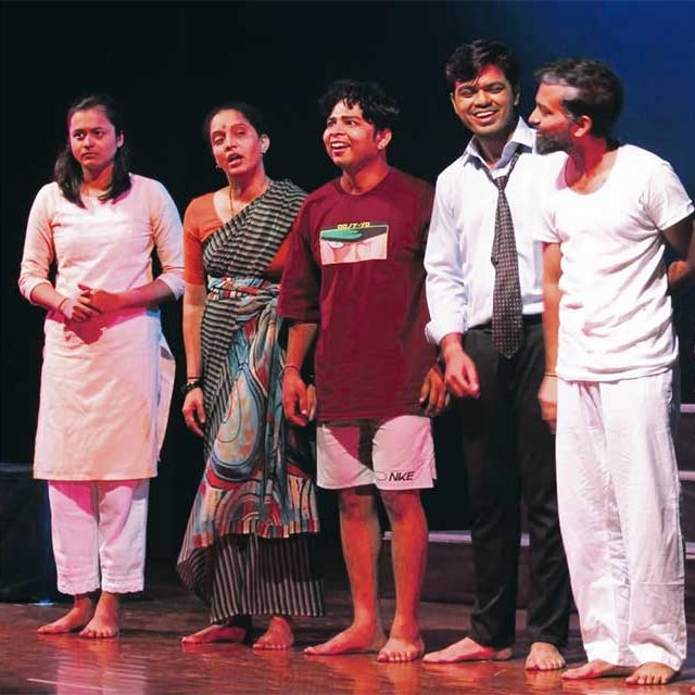 कल्पना एक...’चे  अस्तित्त्व अंतिम टप्प्यात...