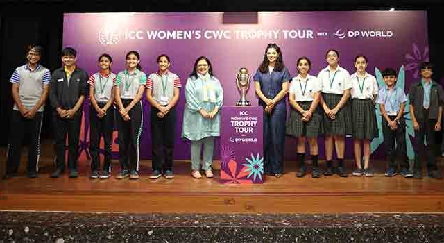 महिला क्रिकेट विश्वचषक २०२५ : मुंबईमध्ये ट्रॉफी टूरने वाढवला उत्साह