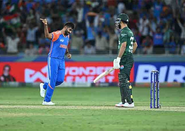 Asia Cup 2025 : पाकिस्तान 'सुपर-४' मध्ये, आता पुन्हा भारताशी होणार 'महामुकाबला'