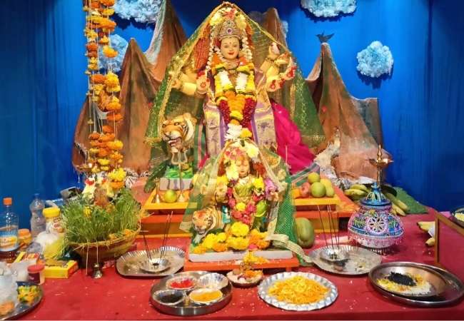 नवरात्रीत उपवासा दरम्यान काय खावे ?
