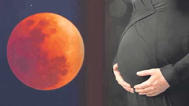 गर्भावस्थेत चंद्रग्रहण : गैरसमज व योग्य काळजी