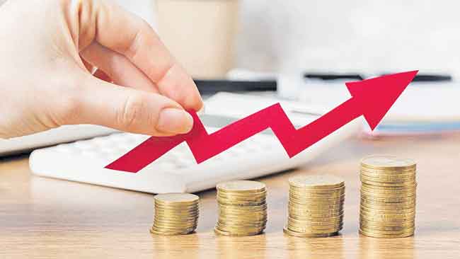 एसआयपीत गुंतवणूकीत रेकॉर्डब्रेक वाढ आणखी एक पाऊल विकसित भारताकडे