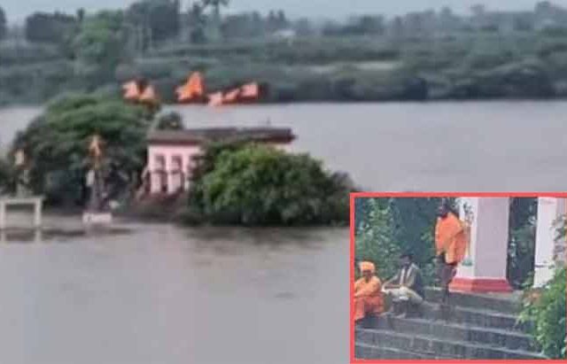 सोलापूर जिल्ह्यात पावसाने हाहाकार; ९० जण मंदिरात अडकले; महसूल कर्मचाऱ्यांचाही समावेश