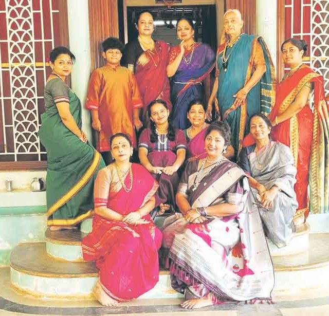 सया माहेरी आल्या गं...