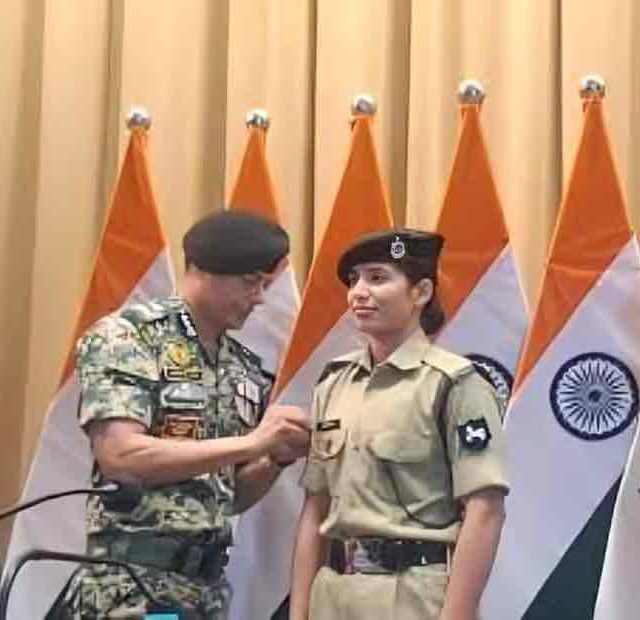 BSF च्या इतिहासात पहिल्यांदाच पाच महिन्यांच्या सेवेनंतर महिला हवालदाराला बढती