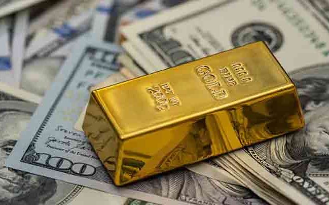 Gold Forex Reserves RBI: देशातील सोन्याच्या साठ्यात रेकॉर्डब्रेक वाढ मात्र परकीय चलनात घसरण आरबीआयच्या माहितीत कारणासहित आकडेवारी उघड !