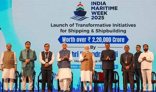 जागतिक तणावाच्या काळात भारत जगासाठी दीपस्तंभाची भूमिका बजावेल!